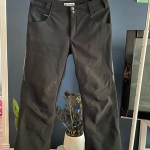 Columbia snow pants, size M